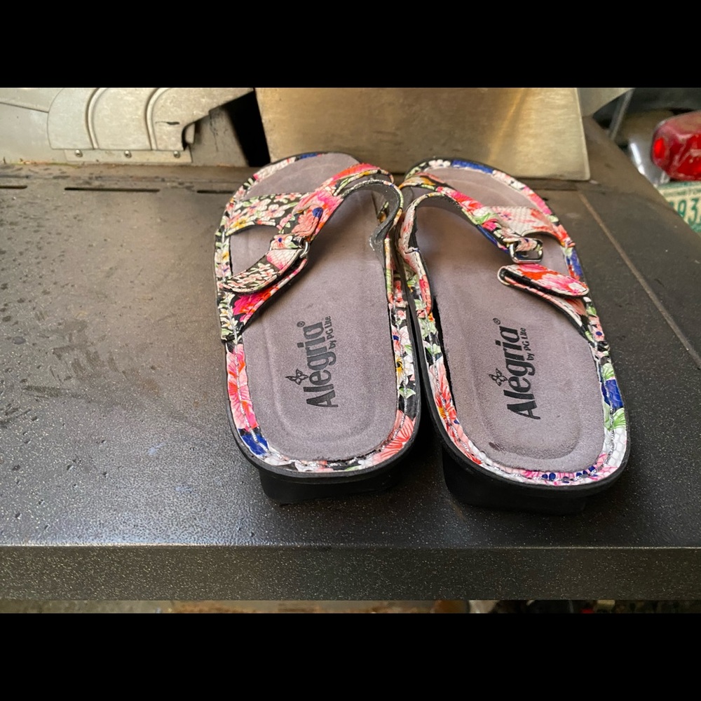 Alegria Vio-725 Multicolor Slide Open Toe Sandals - Picture 7 of 11
